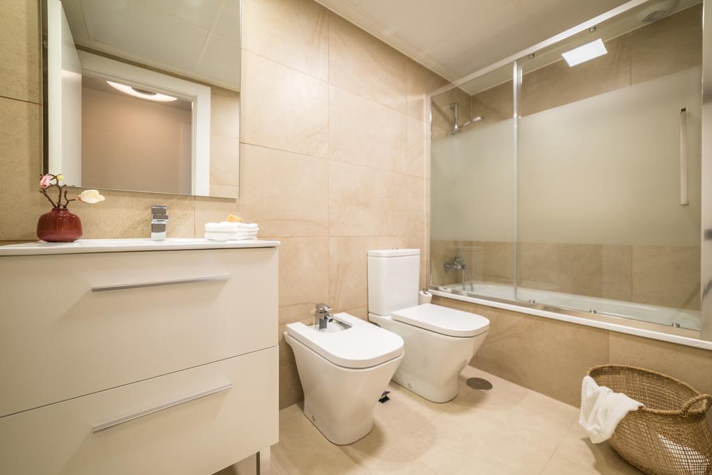 La Serna Premium Center Malaga Ruang foto